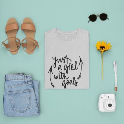 Just a girl with goals T-SHIRT